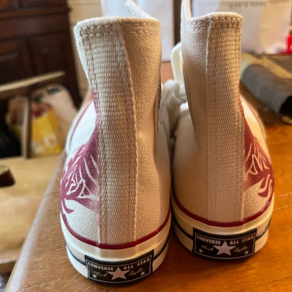 Rare New/never worn University of Chicago Sz 7.5 Converse Chuck Taylor Hi-Tops - Picture 4 of 8